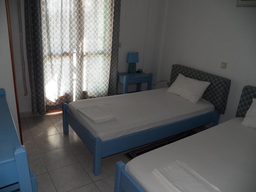 Villa Marina Ipsos Room photo